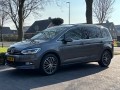 VOLKSWAGEN TOURAN 1.4 TSI 150pk Highline DSG, 7 pers, LED, Navi, Pano, ACC, Trekhaak, Camera, H.Bloemert Auto's, Staphorst