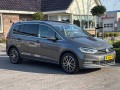 VOLKSWAGEN TOURAN 1.4 TSI 150pk Highline DSG, 7 pers, LED, Navi, Pano, ACC, Trekhaak, Camera, H.Bloemert Auto's, Staphorst