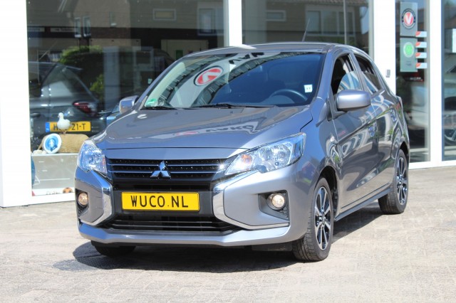 MITSUBISHI SPACE STAR