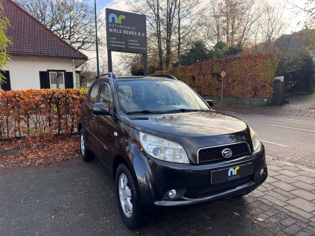 DAIHATSU TERIOS Automaat/Trekhaak/Airco/Lederen bekleding/Garantie/APK/Beurt, Autobedrijf Niels Renes BV, Baarn