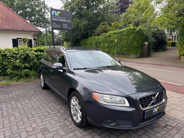 Volvo V70 - 2.5T/Automaat/Trekhaak/Stoelverw./Nette staat/Garantie/Beurt/APK