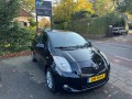 TOYOTA YARIS 1.3, Autobedrijf Niels Renes BV, Baarn