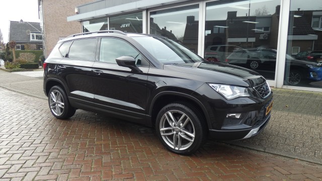 SEAT  1.5TSI - 150 PK  -DSG AUTOMAAT * CRUISE * P.D.C * 18  * CLIMA *, Auto Jevi, Velp