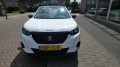 PEUGEOT 2008 1.2 ALLURE  AUTOMAAT  *   NAVI * CRUISE * APPLE-CARPLAY  * CAMERA *P.D.C *STOEL VERW*, Auto Jevi, Velp