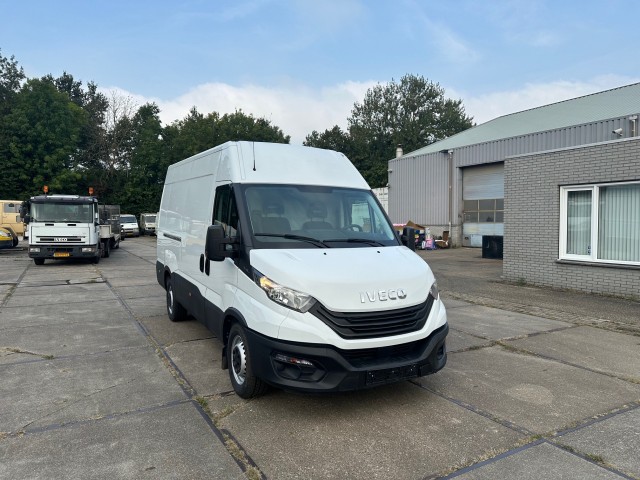 IVECO DAILY VAN 35S16V L3H2, Garage H & R Loo B.V., Voerendaal