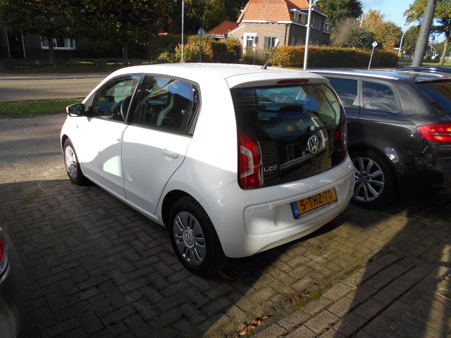 VOLKSWAGEN UP 1.0i Move UP! Blue Motion  5drs.  NL-auto !!! Autobedrijf Germs Zweeloo, 7851 AA Zweeloo