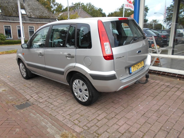 FORD FUSION 1.4i-16V Cool&Sound  NL-auto met logische km's !!! Autobedrijf Germs Zweeloo, 7851 AA Zweeloo