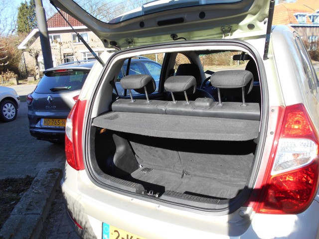 HYUNDAI I10 1.0i  5drs.  Hoge zit !!   Nl-auto ! Autobedrijf Germs Zweeloo, 7851 AA Zweeloo