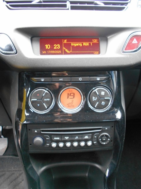 CITROEN C3 1.2i Pure Tech Collection  NL-auto met logische km's !!! Autobedrijf Germs Zweeloo, 7851 AA Zweeloo