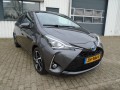 TOYOTA YARIS 1.5 HYB. EXECUTIVE Autobedrijf P. de Hamer, Middelburg