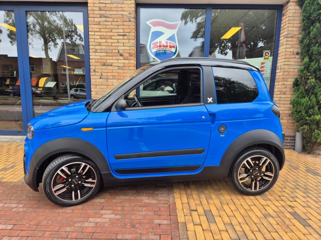 MICROCAR M.GO 6 X COLORPACK + AIRCONDITIONING + STUURBEKRACHTIGING , Automobielbedrijf Zijp, Purmerend