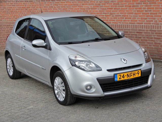 Renault Clio - 1.2 COLLECTION  