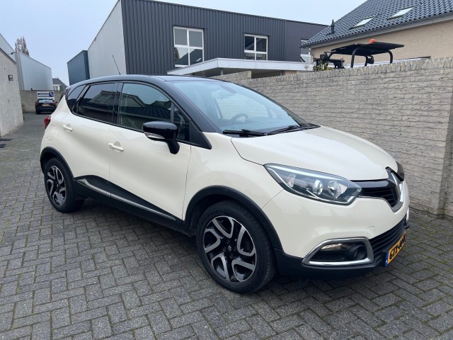 RENAULT CAPTUR 0.9 TCE DYNAMIQUE ECC NAVI 17 LM  Bi Tone Camera Timmermans Auto, 5591 RB Heeze