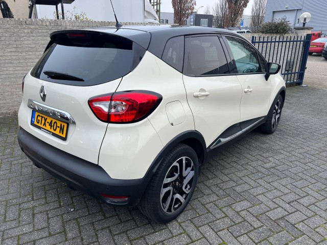 RENAULT CAPTUR 0.9 TCE DYNAMIQUE ECC NAVI 17 LM  Bi Tone Camera Timmermans Auto, 5591 RB Heeze