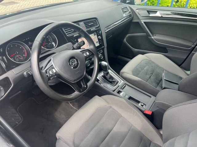 VOLKSWAGEN GOLF 1.4 TSI HL BNS R NAVI PDC V+A XENON LED Timmermans Auto, 5591 RB Heeze