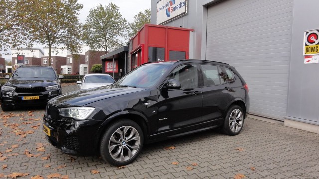 Bmw X3 - sDrive20i High Executive. M-Pakket.