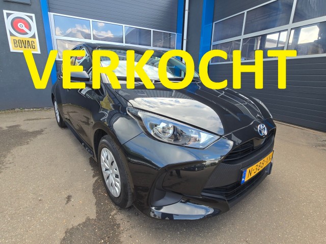 TOYOTA YARIS 1.5 Hybrid Active, NAVI,CAMERA, NAP, als nieuw!, Bovag Autobedrijf Andeweg, Zegveld
