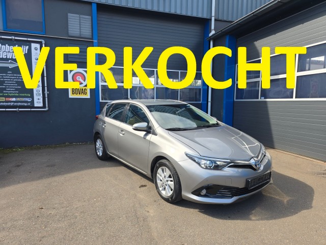 TOYOTA AURIS 1.8 Hybrid Lease Pro, luxe uitvoering, nette auto! Incl. 12 mnd BOVAG garantie., Bovag Autobedrijf Andeweg, Zegveld