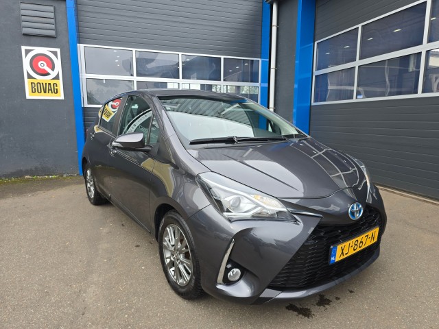TOYOTA YARIS 1.5 Hybrid Aspiration, NAVI,CAMERA, Luxe auto., Bovag Autobedrijf Andeweg, Zegveld
