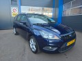 FORD FOCUS 1.6 comfort, luxe uitv. nieuwe APK, koude airco, goede auto! Bovag Autobedrijf Andeweg, Zegveld