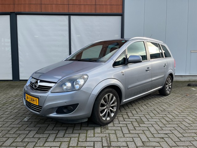 OPEL ZAFIRA 1.8 16v 111 Edition 7-persoons, Autobedrijf Struik, Wesepe