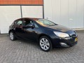 OPEL ASTRA 1.4 turbo 140 pk Edition-navi-trekhaak, Autobedrijf Struik, Wesepe