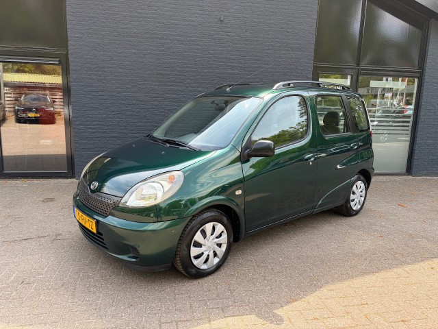 TOYOTA YARIS VERSO 1.5-16V VVT-I airco trekhaak, Auto de Kievit, Wenum Wiesel
