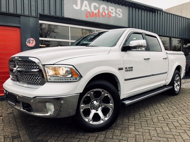 DODGE RAM 1500 LARAMIE HEMI 4x4 luchtvering, Jacobs Auto's, Nijmegen