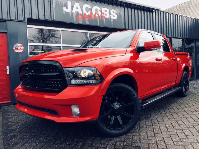 DODGE RAM 1500 HEMI 4x4 black edition, Jacobs Auto's, Nijmegen