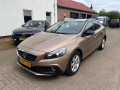 VOLVO V40 CC T4 Momentum, Autobedrijf Goos, Breda