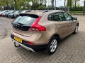 VOLVO V40 CC T4 Momentum, Autobedrijf Goos, Breda