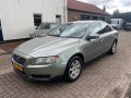 VOLVO S80 2.5 T Kinetic, Autobedrijf Goos, Breda