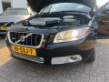 VOLVO V70 D5 Summum Automaat Trekhaak, Autobedrijf Goos, Breda