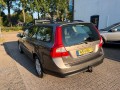 VOLVO V70 2.5T Momentum, Autobedrijf Goos, Breda