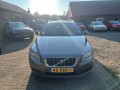 VOLVO V70 2.5T Momentum, Autobedrijf Goos, Breda