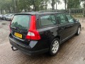 VOLVO V70 2.0 Limited Edition Leder PDC Trekaak, Autobedrijf Goos, Breda