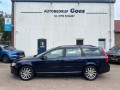 VOLVO V70 3.2 Momentum PDC, Autobedrijf Goos, Breda