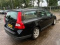 VOLVO V70 2.5T Automaat PDC, Autobedrijf Goos, Breda