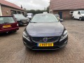 VOLVO V60 1.5 T2 Momentum Automaat, Autobedrijf Goos, Breda