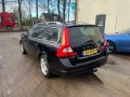 VOLVO V70 2.5 T Summum Automaat Schuifdak Stoelverwarming, Autobedrijf Goos, Breda