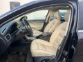 VOLVO V70 2.5 T Summum Automaat Schuifdak Stoelverwarming, Autobedrijf Goos, Breda