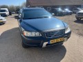 VOLVO XC70 2.5 T Schuifdak PDC Trekhaak, Autobedrijf Goos, Breda