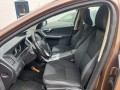 VOLVO XC60 2.0 T Momentum, Autobedrijf Goos, Breda