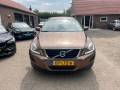 VOLVO XC60 2.0 T Momentum, Autobedrijf Goos, Breda