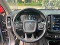 VOLVO XC40 T3 Momentum , Autobedrijf Goos, Breda