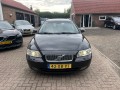 VOLVO V70 2.0 T Summum Automaat, Autobedrijf Goos, Breda