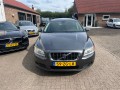 VOLVO V70 2.5 T Momentum, Autobedrijf Goos, Breda
