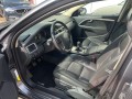 VOLVO V70 2.5 T Momentum, Autobedrijf Goos, Breda