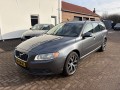 VOLVO V70 2.5T Automaat Momentum Autobedrijf Goos, Breda