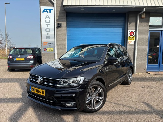 Volkswagen Tiguan - 2.0 TSI 4M. HL BUS R